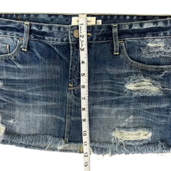 Abercrombie & Fitch Distressed Denim Mini Skirt – Size 10 - Picture 3 of 7